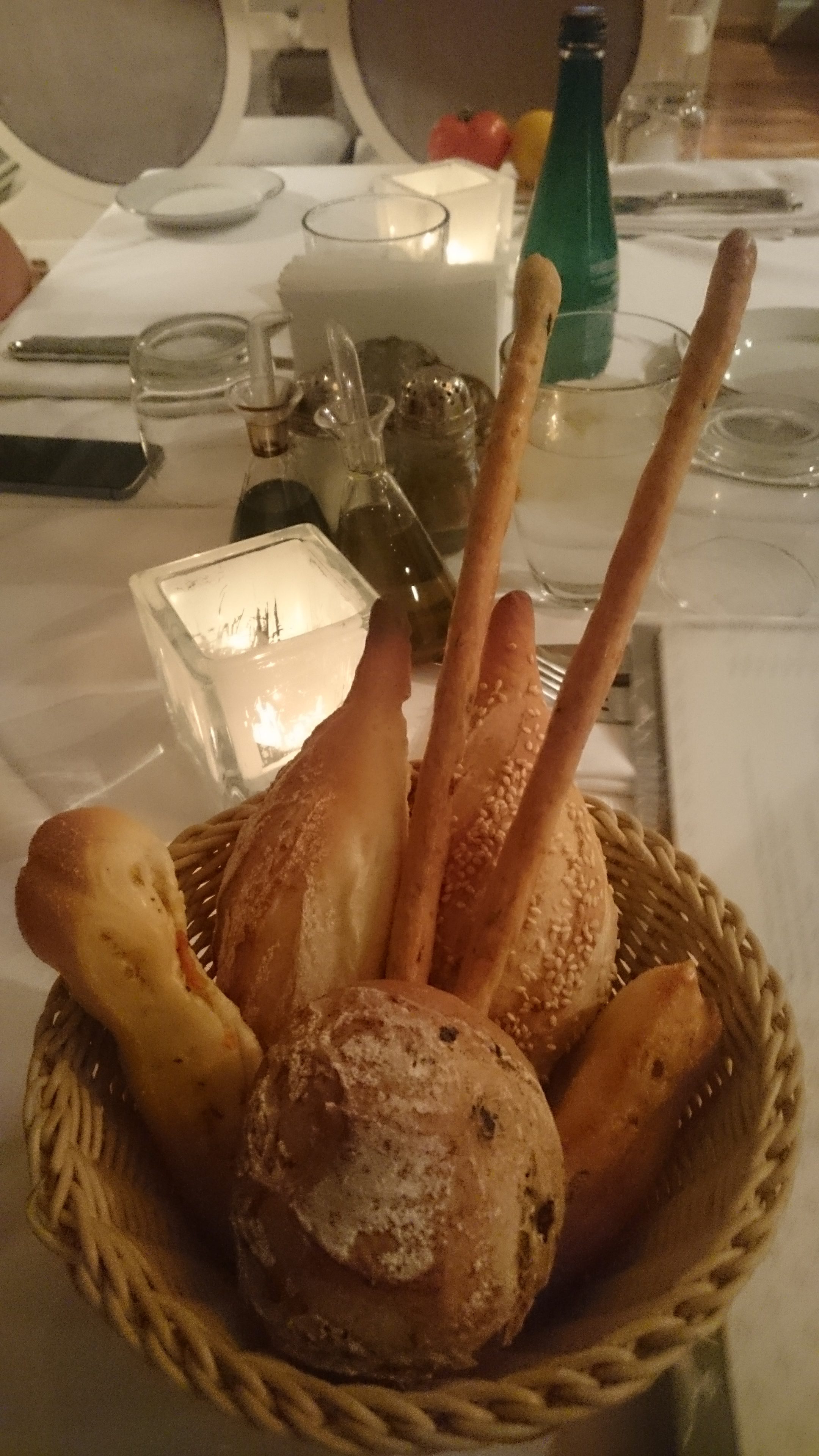 Bread basket at Appétit Kitchen, Riyadh