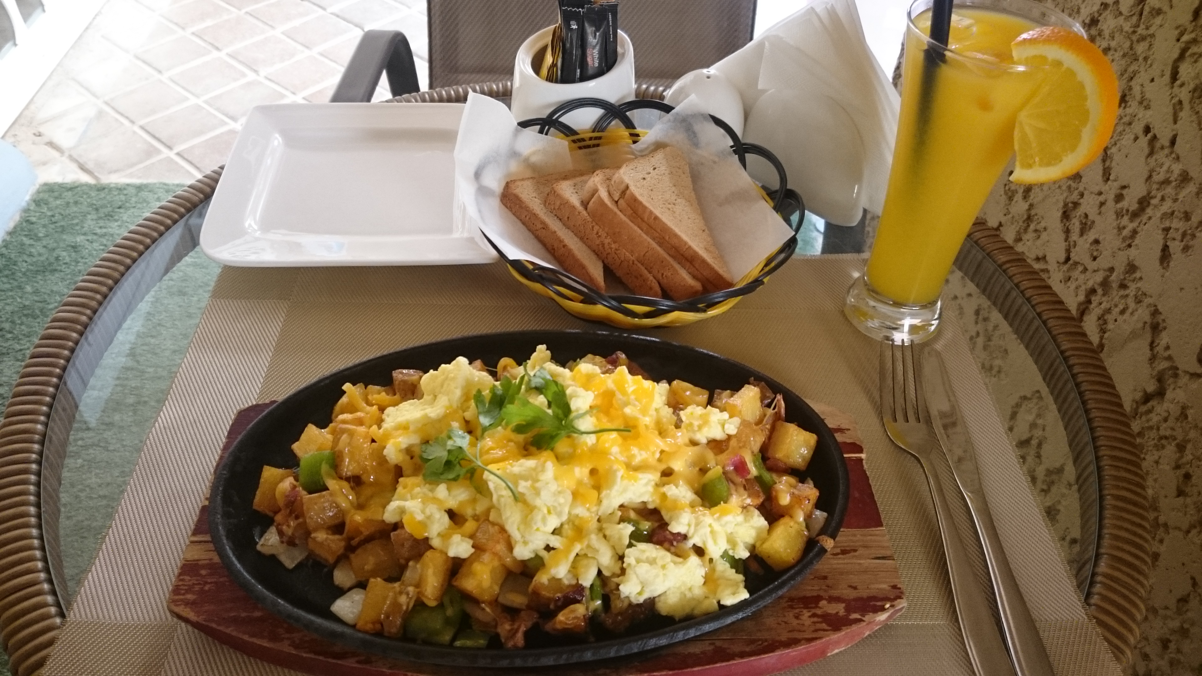 Sizzlin' Skillet at The Pancake House, Diplomatic Quarter